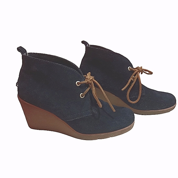 Sperry Navy and Brown Ankle Booties - Picture 1 of 4